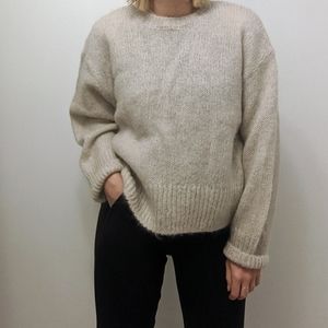 NWT: Cream Wool Alpaca Blend Sweater🦙